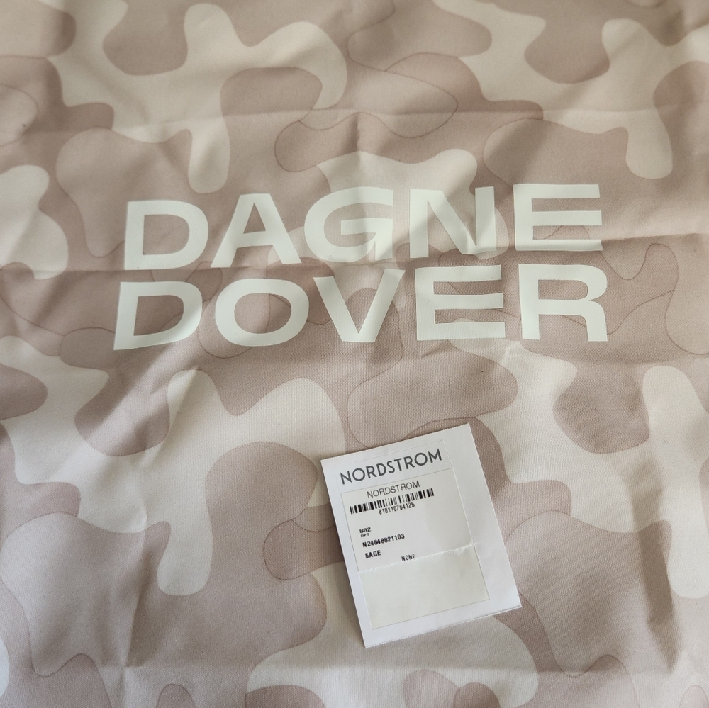 Dagne Dover Ace Neoprene Belt Bag Fanny Pack Sage Green Limited Dust Bag NWT - Picture 7 of 7